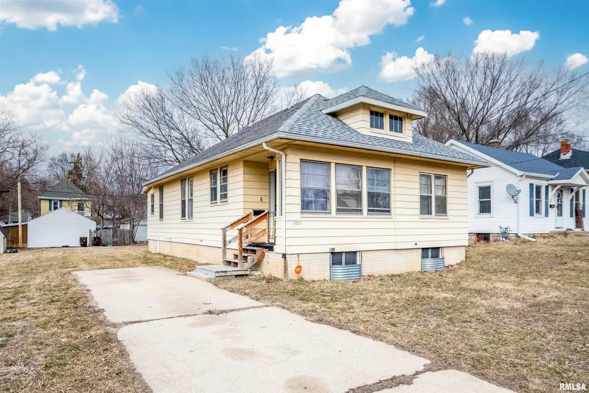1101 E Willcox Avenue, Peoria, IL 61603 - #1