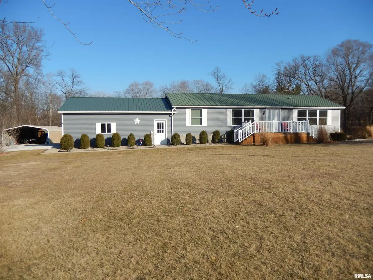 404 N Hun Street, Colchester, IL 62326 - #1