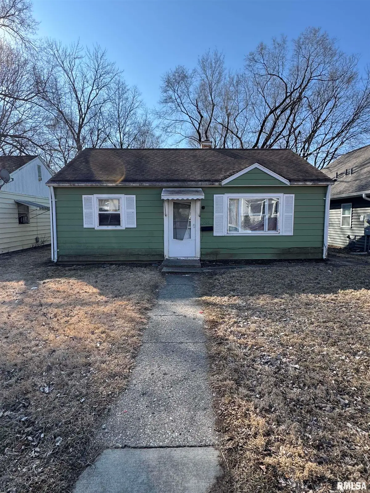 1006 E Behrends Avenue, Peoria, IL 61603 - #1
