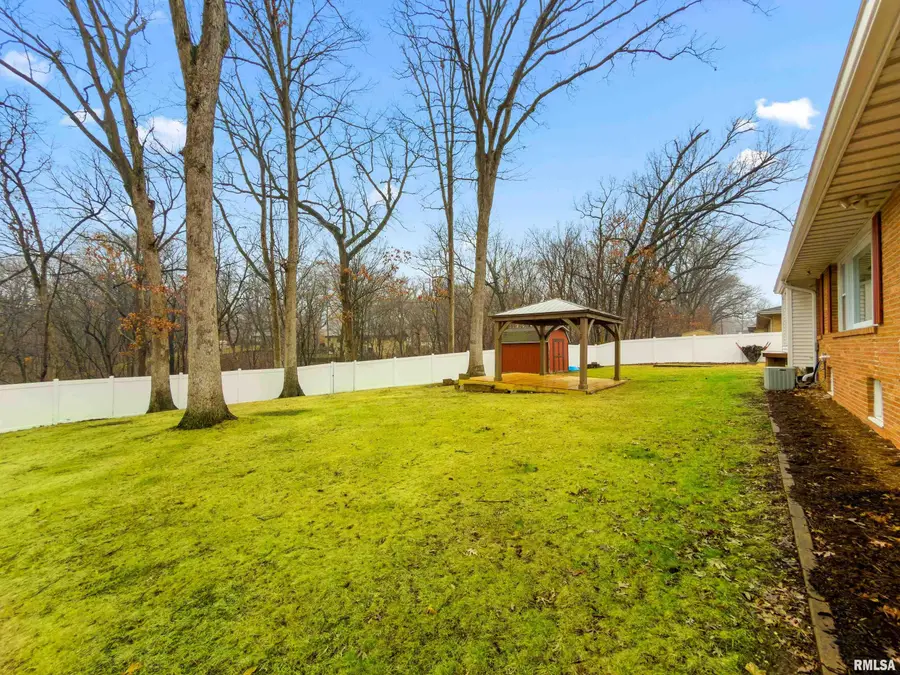 101 Elm Street, Morton, IL 61550 - #3