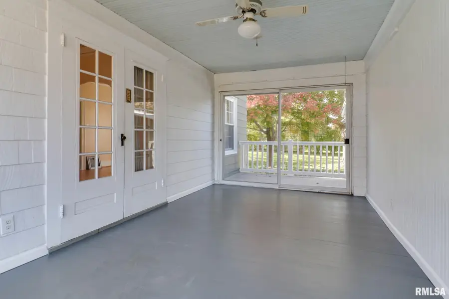 303 S Harris Street, Delavan, IL 61734 - #3