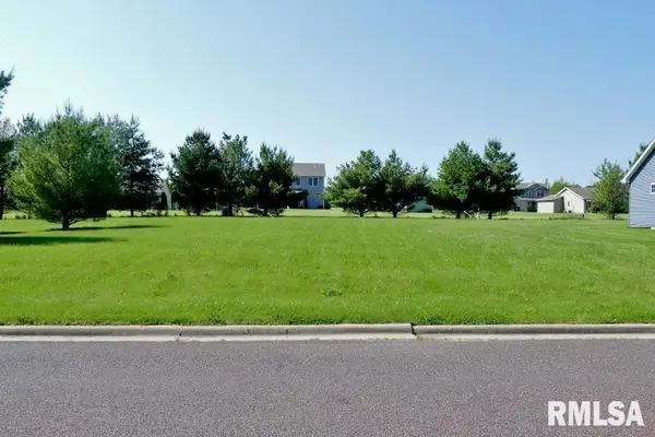 1288 Cedar Lake Drive, Metamora, IL 61548