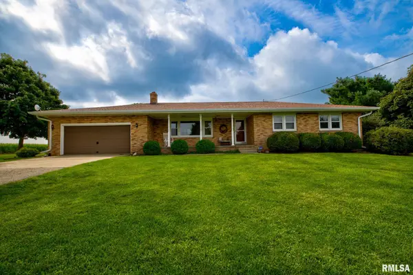 7320 W Akron Road, Princeville, IL 61559