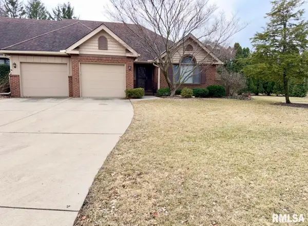 7221 N Charles Way #14, Peoria, IL 61614