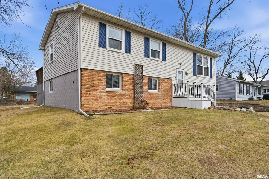 210 Blossom Terrace, Washington, IL 61571 - #2