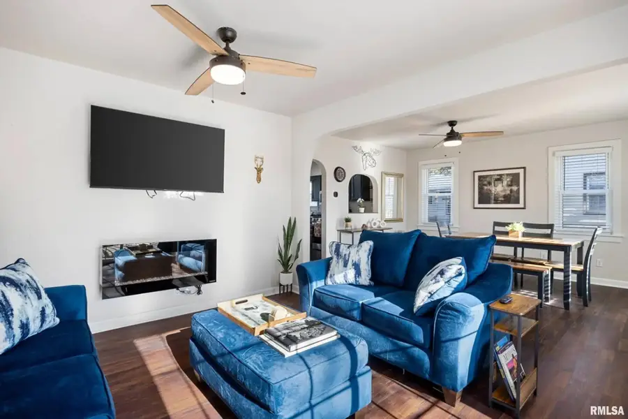 513 E Moneta Avenue, Peoria Heights, IL 61616 - #3