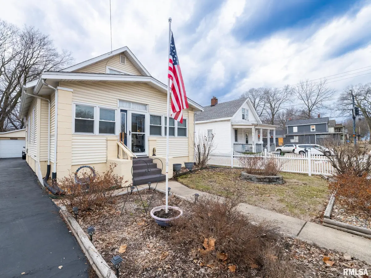 1219 Sheridan Road, Peoria, IL 61606 - #1