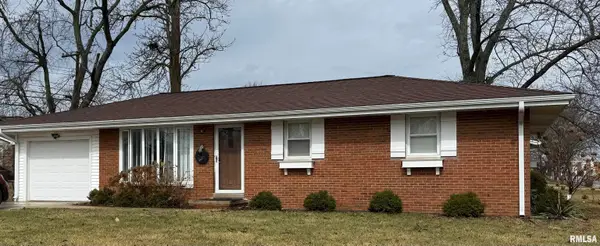 1827 W Winnebago Drive, Peoria, IL 61614