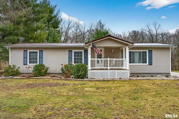 325 Valley View Circle, Dahinda, IL 61428