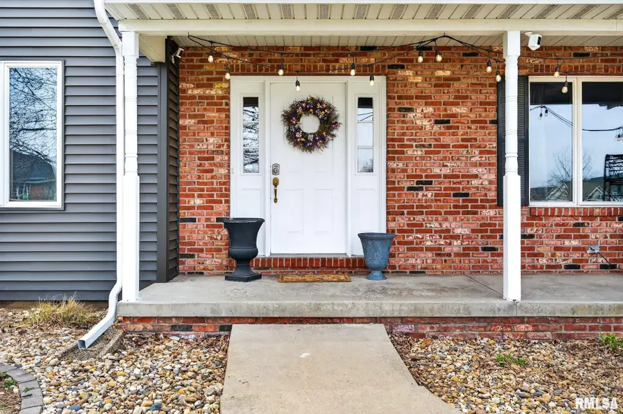 112 Heatherview Drive, East Peoria, IL 61611 - #2