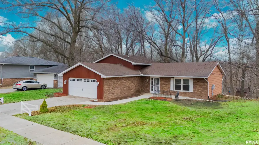 3563 W Saymore Lane, Peoria, IL 61615 - #2