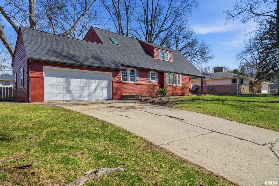 5702 N Biltmore Avenue, Peoria, IL 61614 - #3