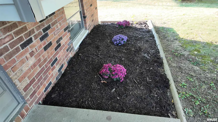 6345 N Randwick Road, Peoria, IL 61615 - #3