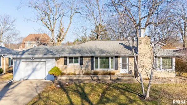 1504 N 5th Street, Pekin, IL 61554