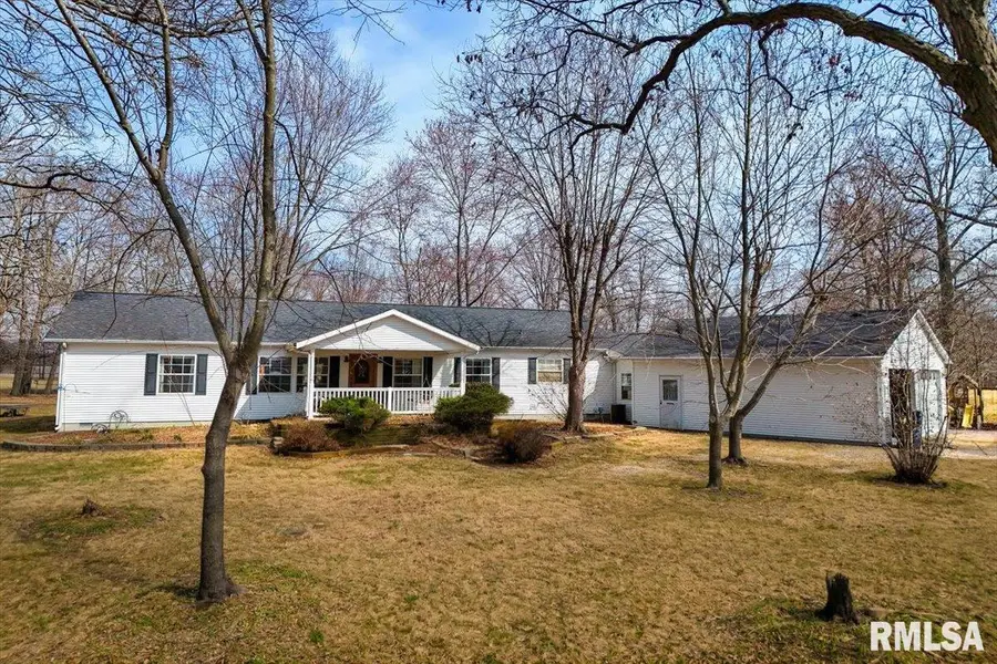 15290 Pittsburg Road, Marion, IL 62959 - #2