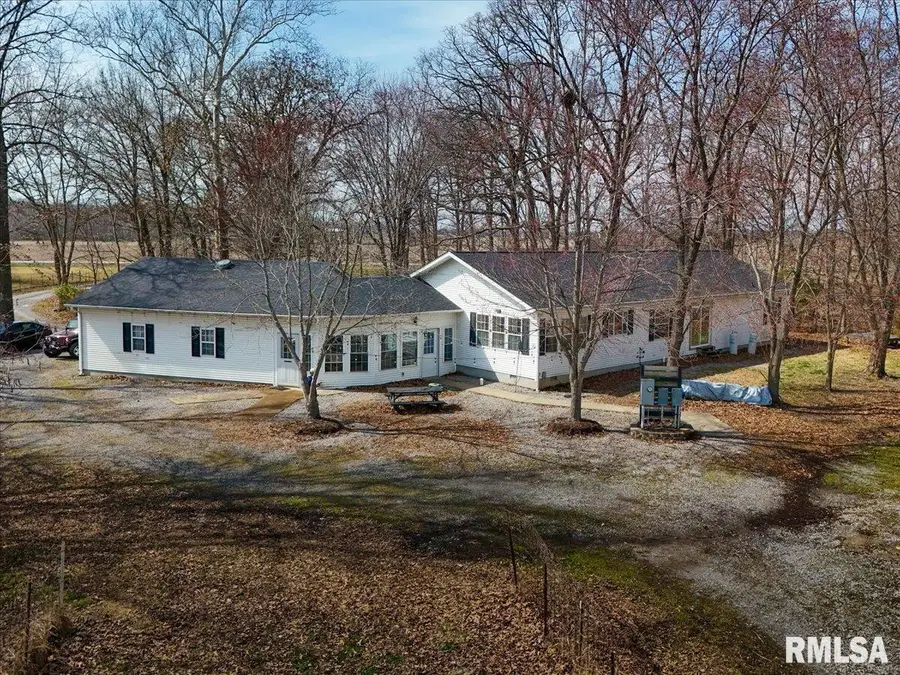 15290 Pittsburg Road, Marion, IL 62959 - #3