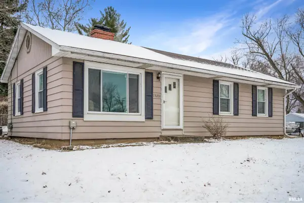 15231 N Von Achen Drive, Chillicothe, IL 61523