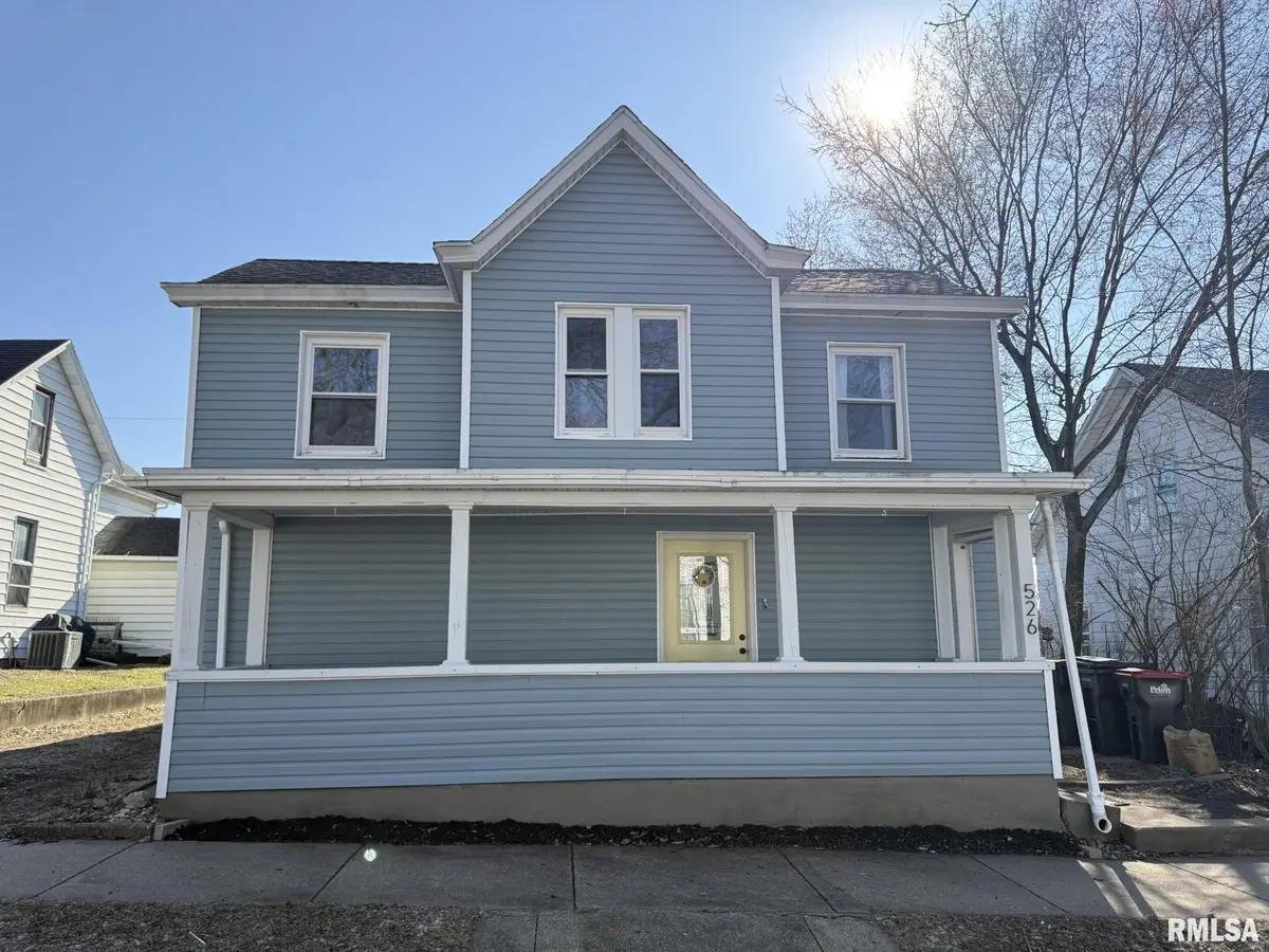 526 Catherine Street, Pekin, IL 61554 - #1
