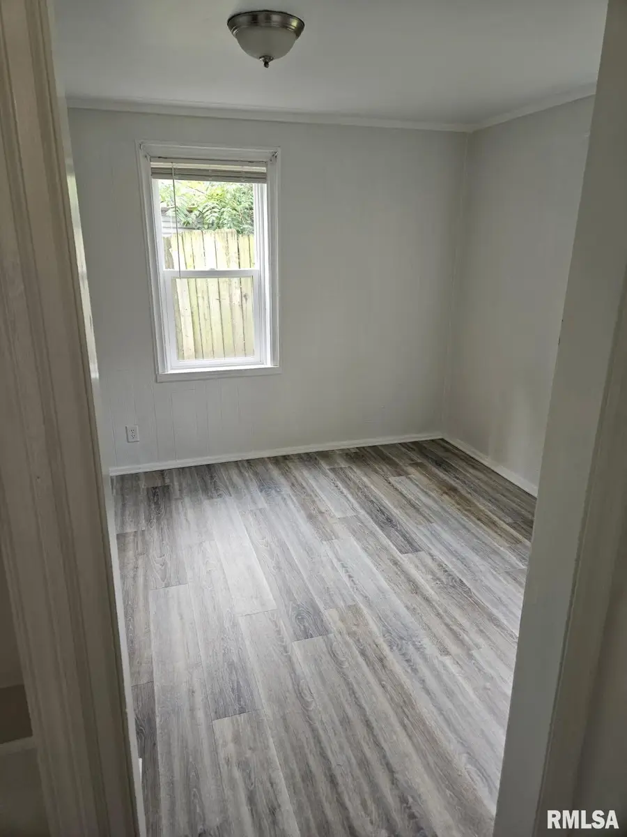 1223 N Front Street, Chillicothe, IL 61523 - #2