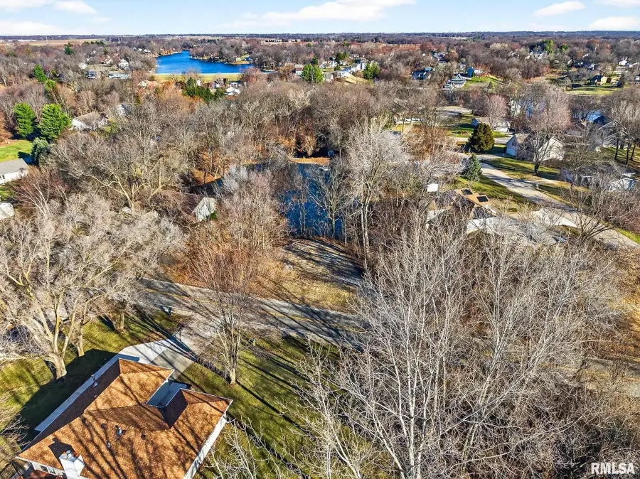 9811 W Lake Lancelot Drive, Mapleton, IL 61547 - #3