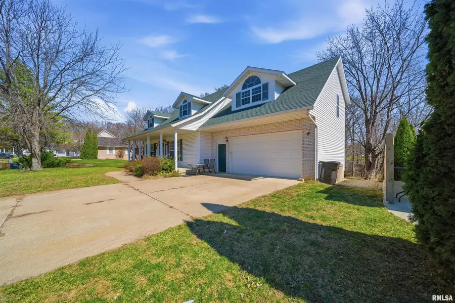 315 Oakbrook Drive, East Peoria, IL 61611 - #3