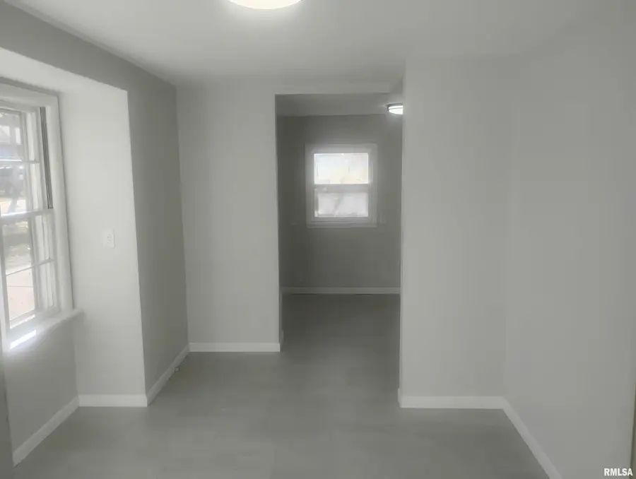 1131 N Wildwood Court, Peoria, IL 61604 - #3