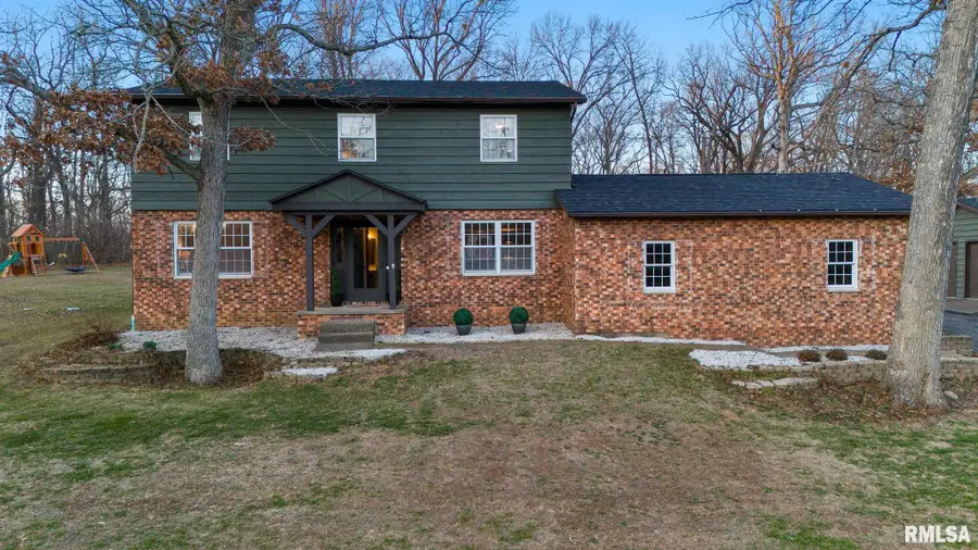 603 E Swords Drive, Edelstein, IL 61526 - #3