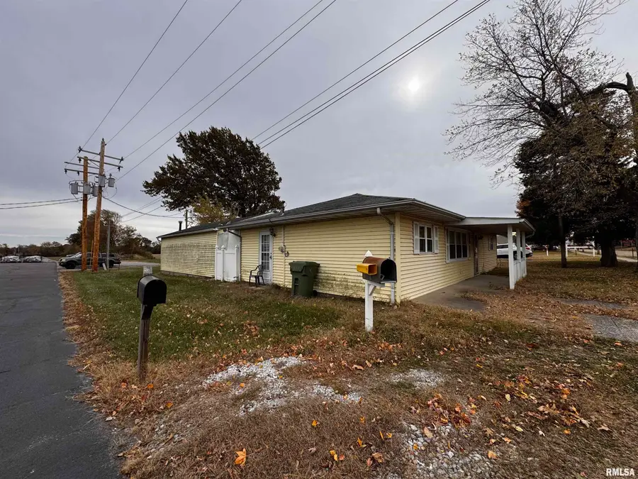 1120 N Market Street, Sparta, IL 62286 - #2