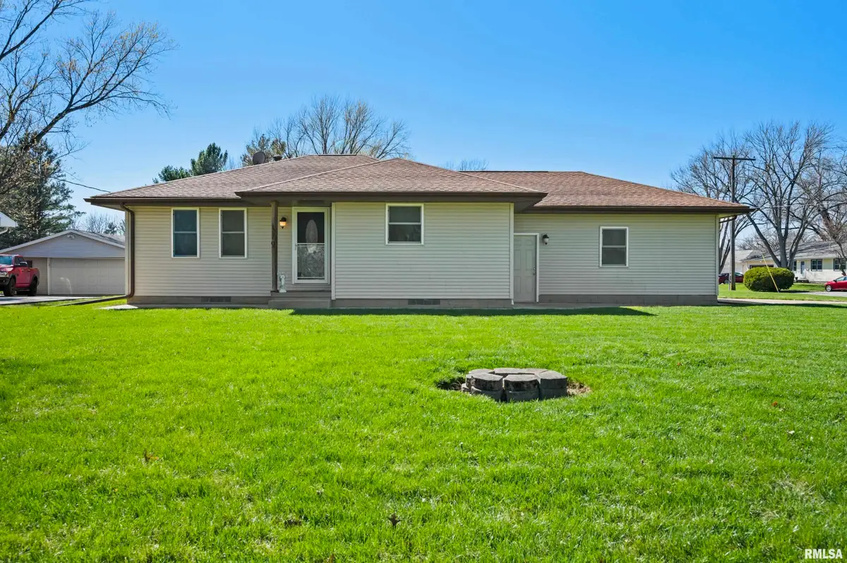 319 N Harrison Street, Bartonville, IL 61607 - #1