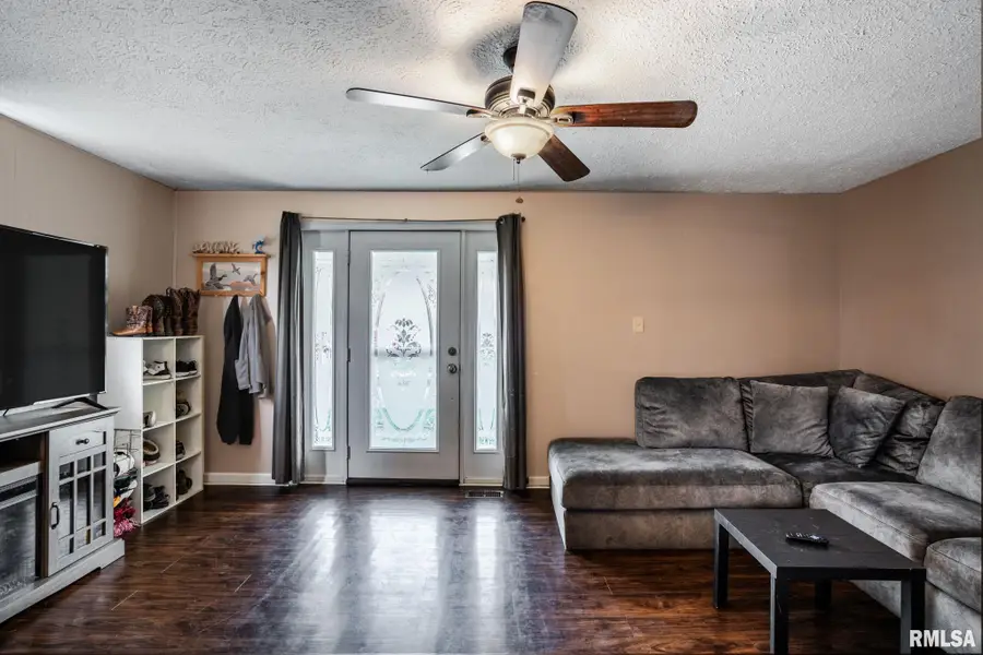 500 Kramer Street, Carterville, IL 62918 - #2