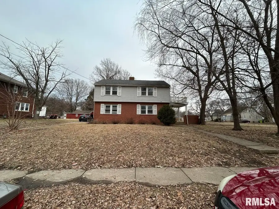 1404 N Broadway Street, Peoria, IL 61606-1373 - #2