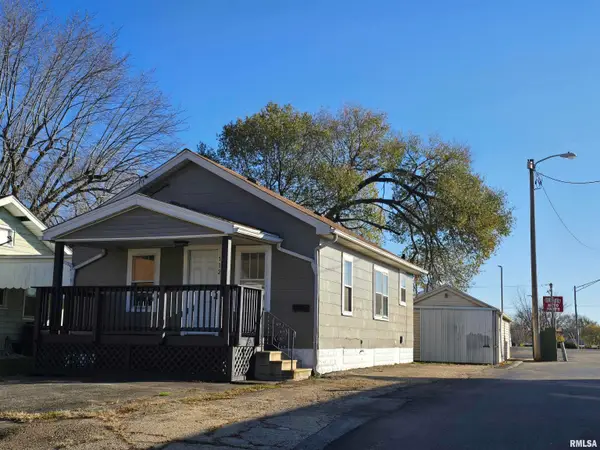 112 Arnold Avenue, East Peoria, IL 61611