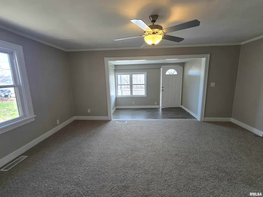1915 E Washington Street, East Peoria, IL 61611 - #3