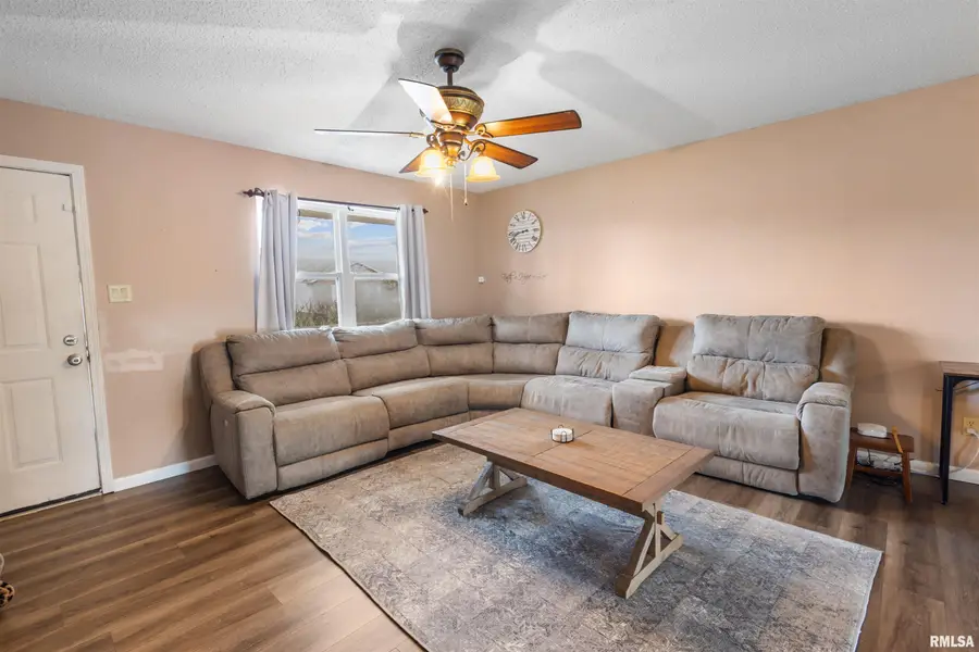 2217 Jennifer Lane, Marion, IL 62959-6252 - #3