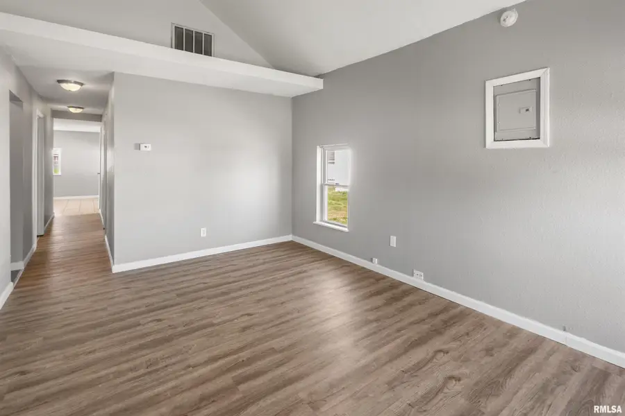 213 S Gardner Street, West Frankfort, IL 62896-2517 - #3