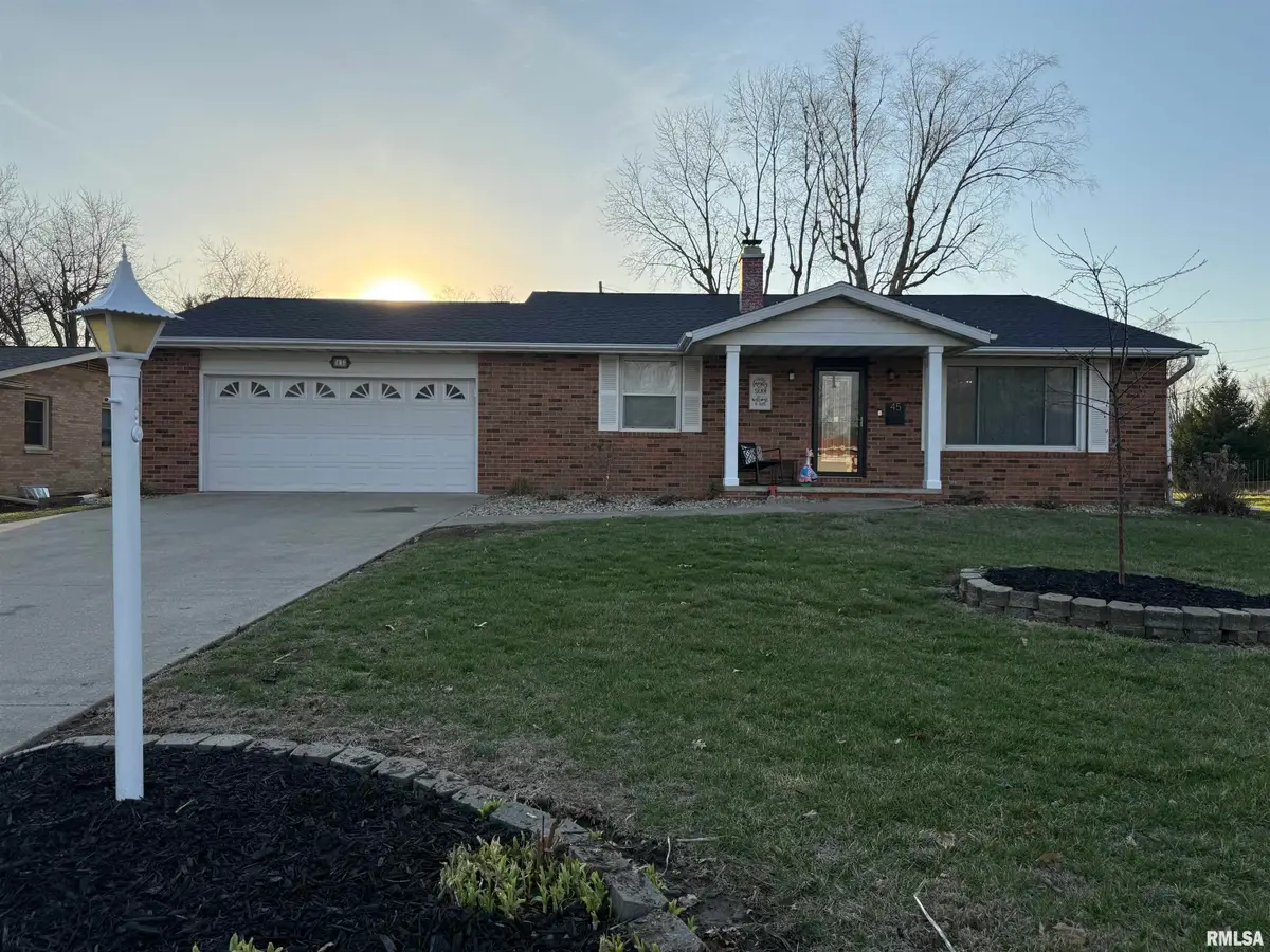 45 Lincoln Road, Canton, IL 61520 - #1