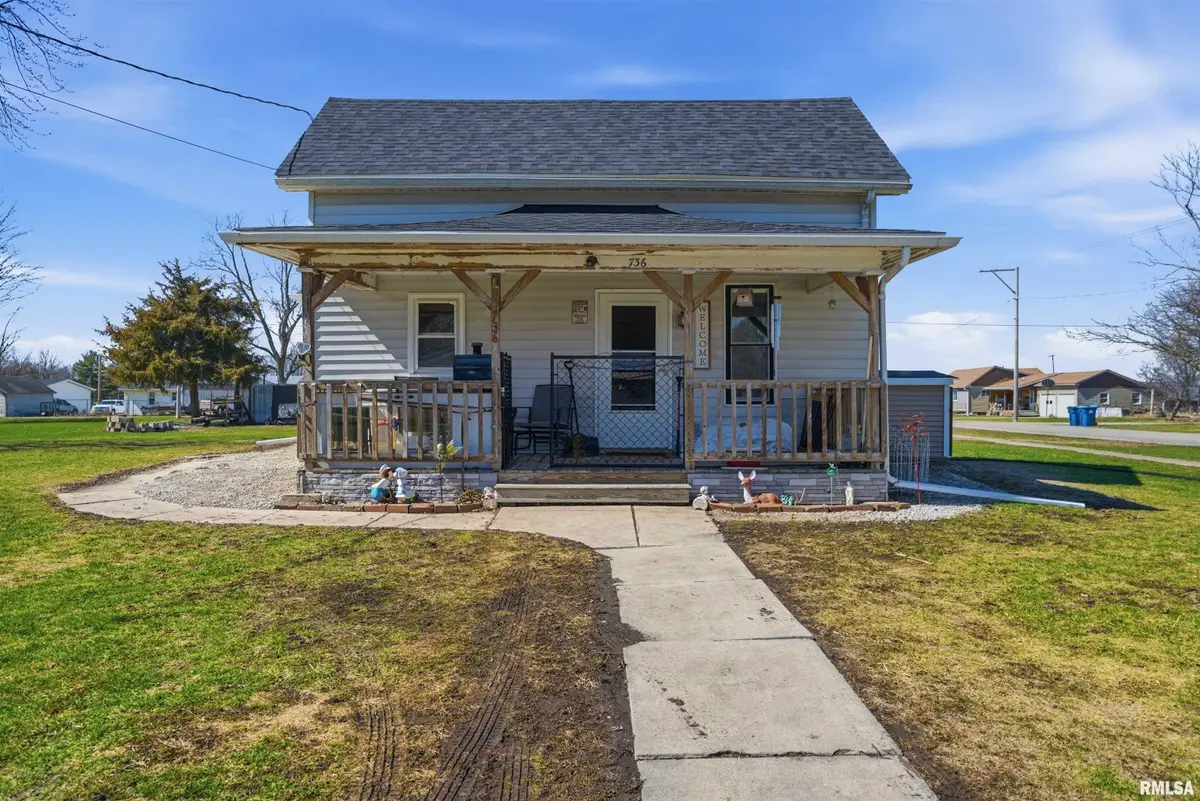 736 Washington Street, Minonk, IL 61760 - #1