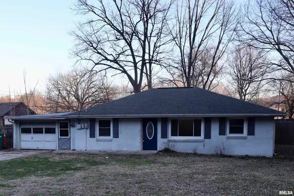 165 Shadoway Drive, East Peoria, IL 61611