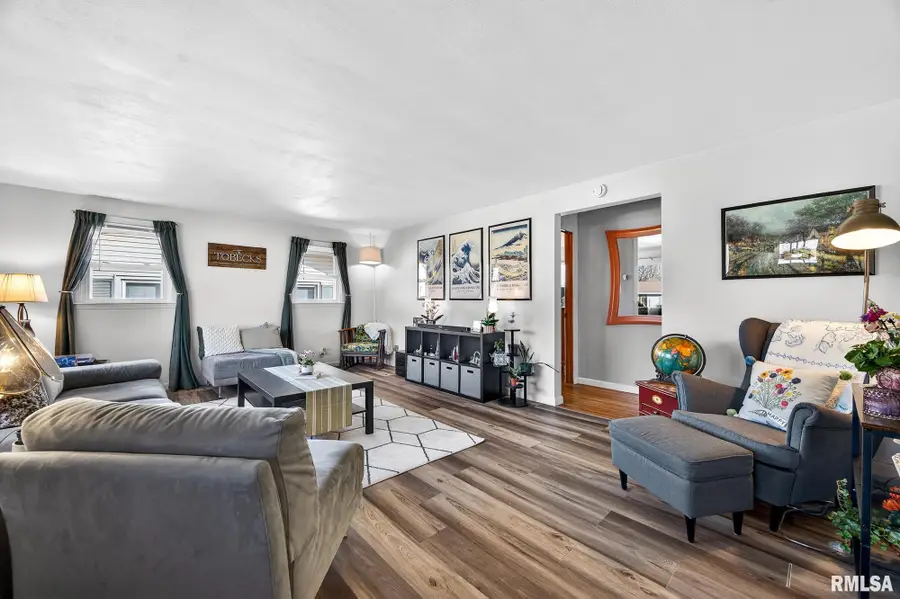 310 Sherwood Park Road, Washington, IL 61571 - #2