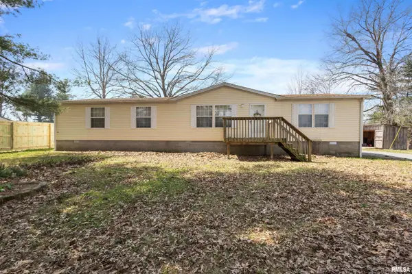 16000 Liberty School Road, Marion, IL 62959