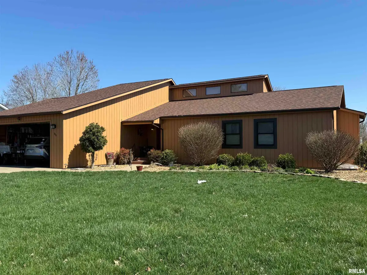 3012 Hickory Ridge Drive, Herrin, IL 62948 - #1