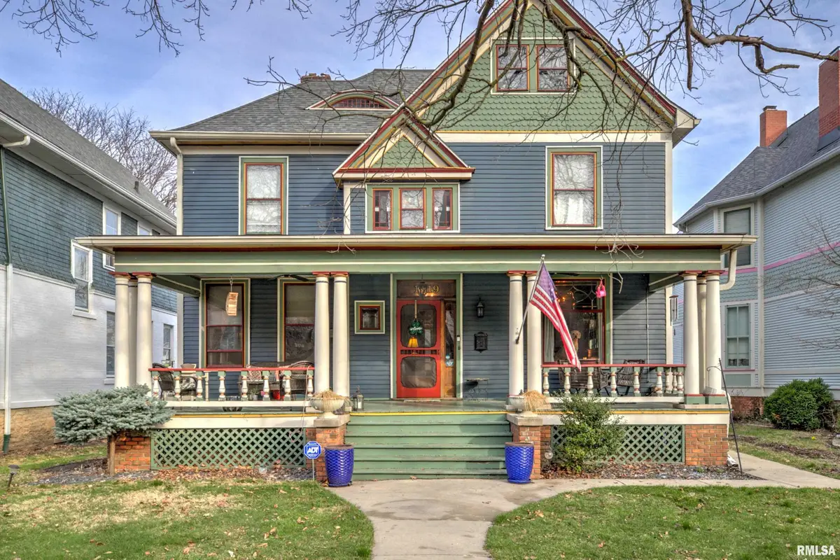 1419 W Moss Avenue, Peoria, IL 61606 - #1