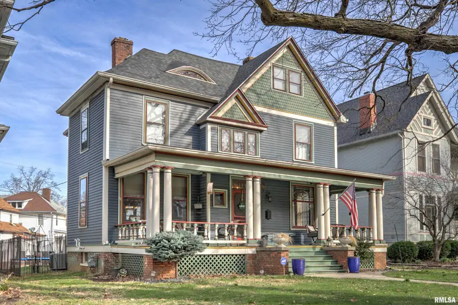 1419 W Moss Avenue, Peoria, IL 61606 - #3