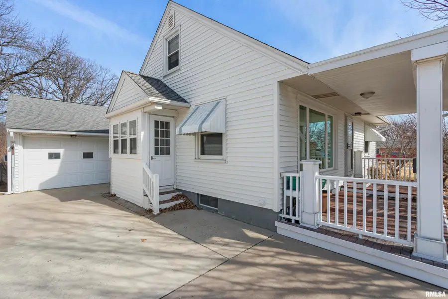 18 Lauterbach Drive, Bartonville, IL 61607 - #3