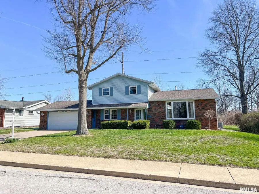 7200 N Manning Drive, Peoria, IL 61614 - #2