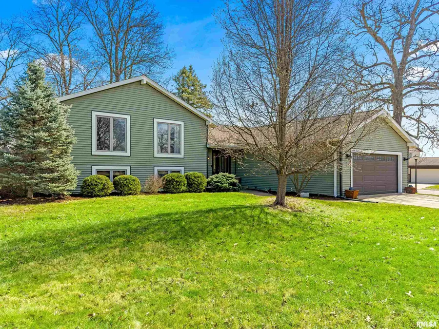 6602 N Chateau Place, Peoria, IL 61615 - #2