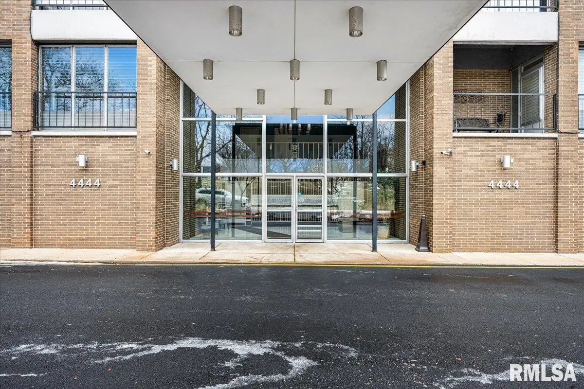 4444 N Knoxville Avenue #407, Peoria, IL 61614 - #1