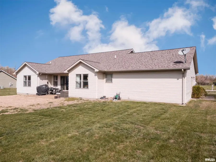 1204 Prestwicke Drive, Herrin, IL 62948 - #3