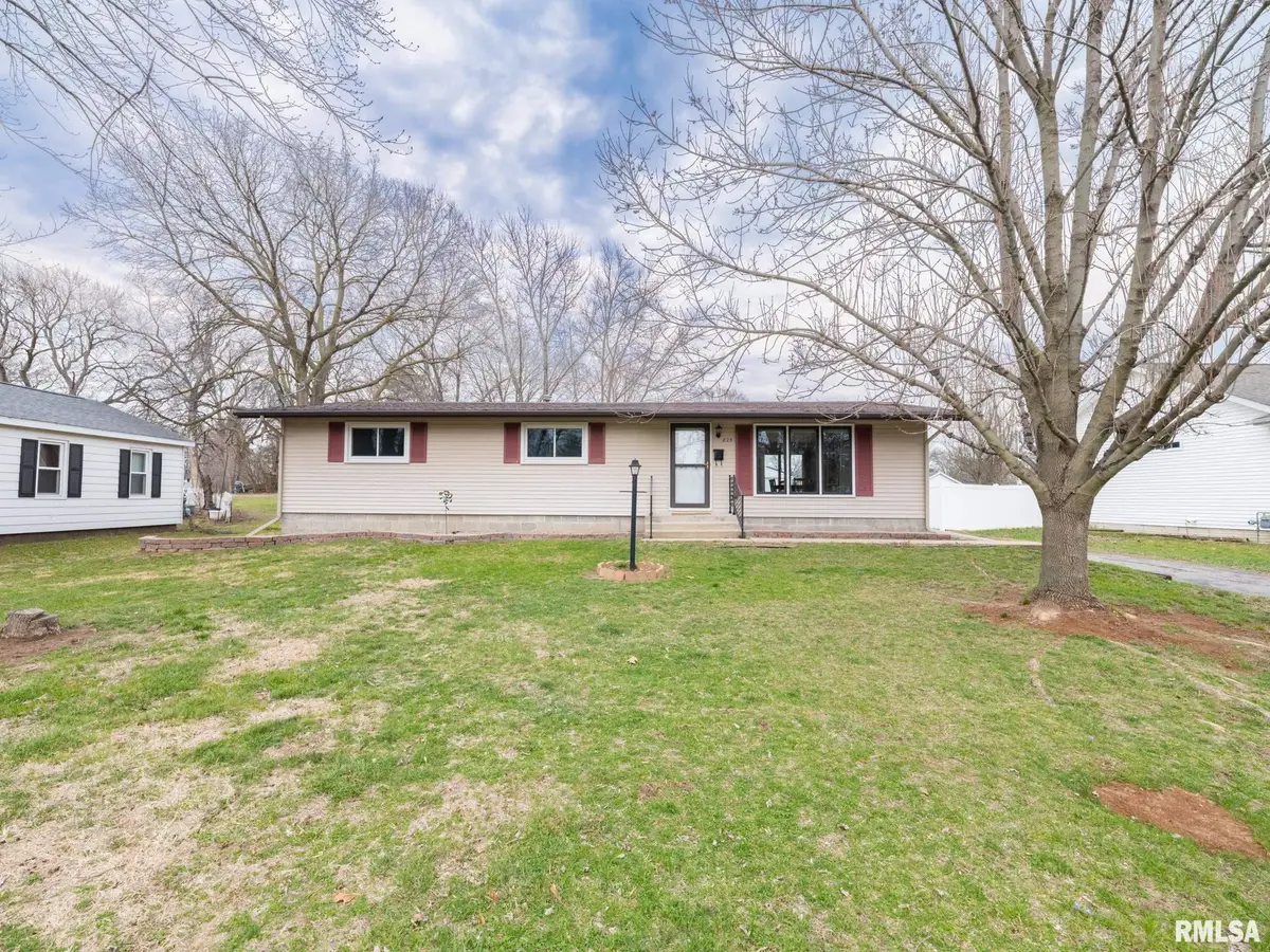 825 N Broadway Street, Havana, IL 62644 - #1