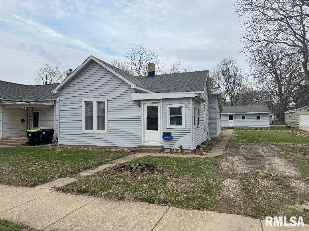 1618 N Hoyt Street, Chillicothe, IL 61523 - #1